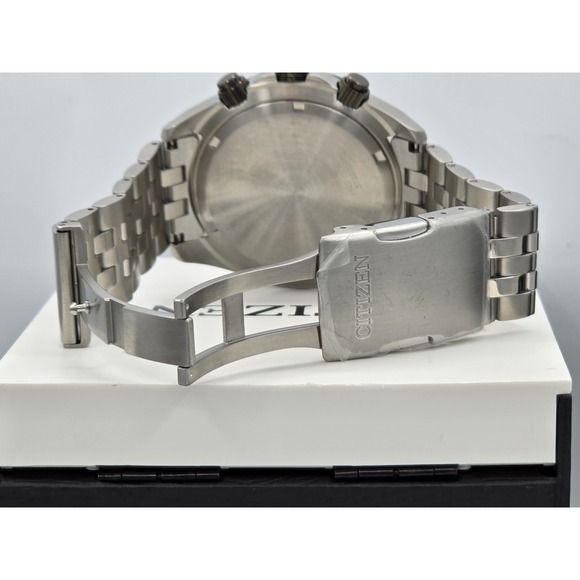 CITIZEN Collection Eco-Drive E820-R014803 Black Tachymeter Perpetual - NEEDS BAT - Picture 15 of 16